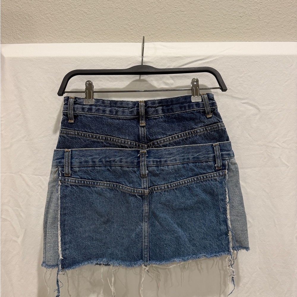 Zara Two-Tone Denim Mini Skirt with White Side Panels - Picture 3 of 3